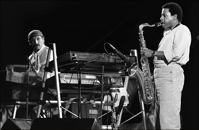 Joe Zawinul y Wayne Shorter en directo con Weather Report