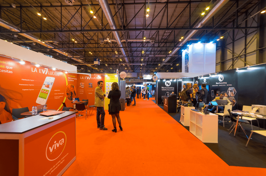 Business Advisor 1 Trade show floor with exhibition stands — Event Profit Simulator© by Oriol Guitart